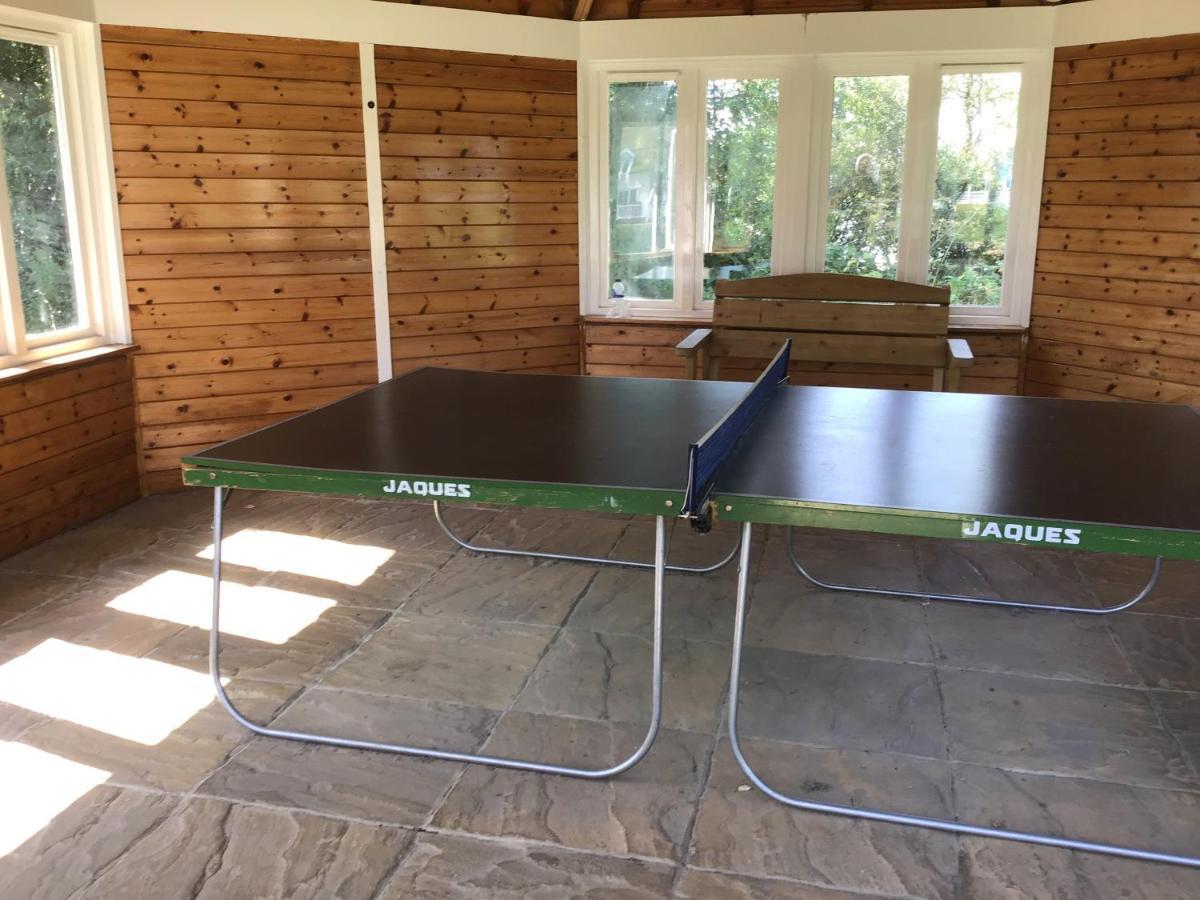 'That One' Our Cotswold Lakeside Lodge Cirencester Zewnętrze zdjęcie
